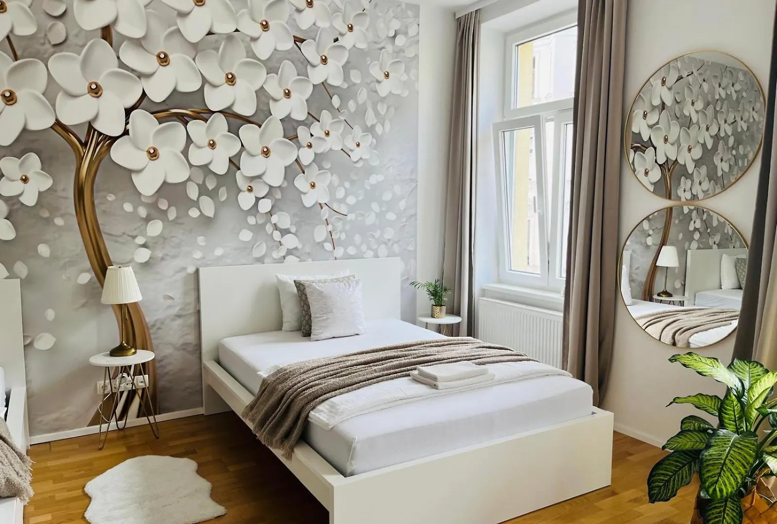 Zentrales Apartment Mit Balkon Vienna Austria